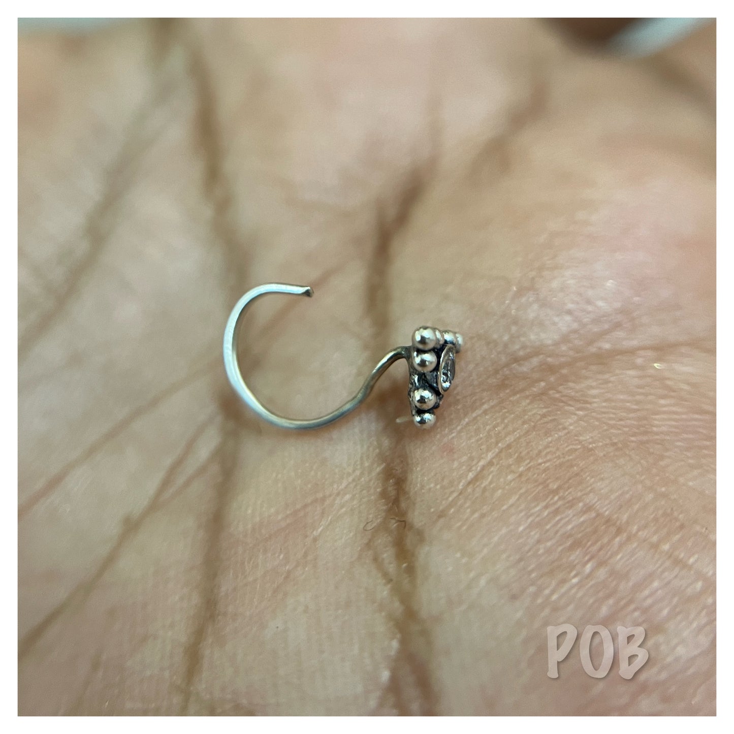 White stone wire type 925 nosepin POBX9