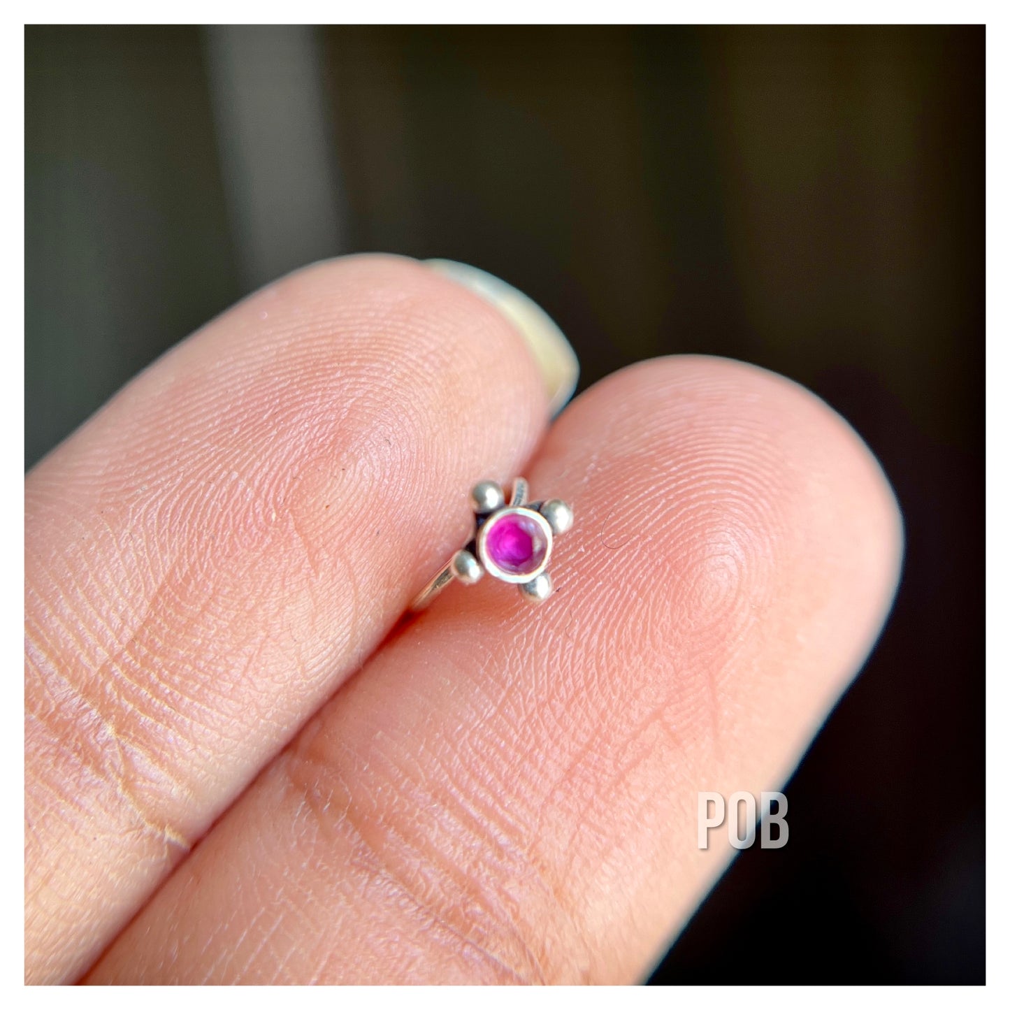 Single stone sterling silver wire type nosepin POBX10