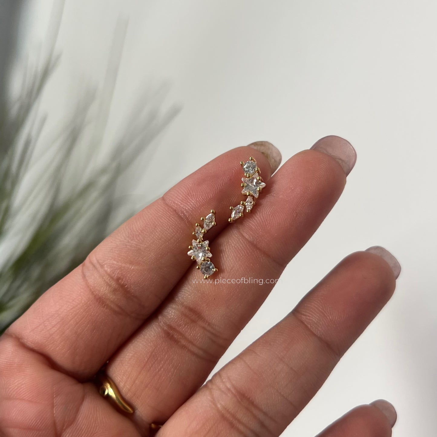 Stainless steel stud (single)POBX66