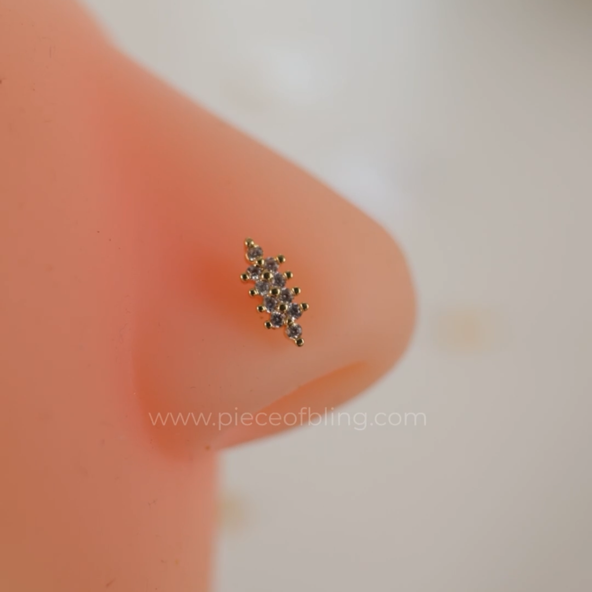 Gold plated stud / nosepin (single)