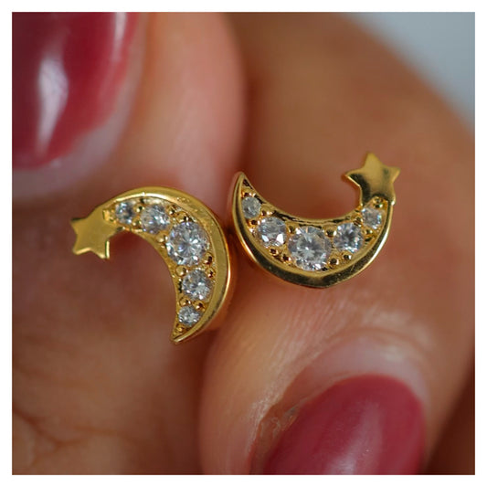 Anti tarnish gold plated studs PAIR  POBX51